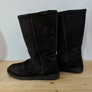 ❗$1 Bundled❗XHILARATION Dark Brown Boots Sherpa Lined