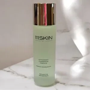111SKIN Antioxidant Energising Essence - Light Green