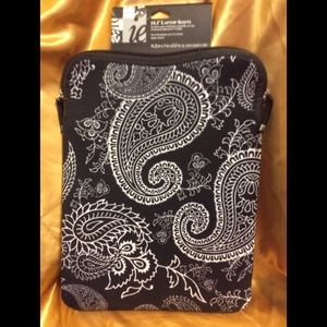 14.1” neoprene laptop sleeve zipper closure NWT