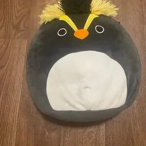 19 G -Squishmallows Black And White Penguin Plush