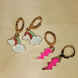 2 pair of cute gold tone earrings for child/teen
