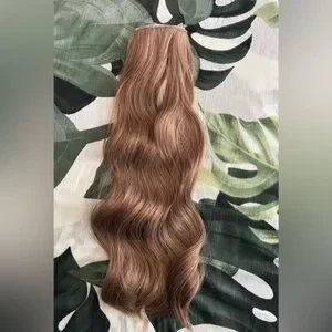 20 In Wavy Light Brown Hair Extensions