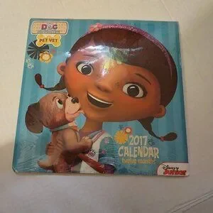2017 DISNEY DOC McSTUFFINS WALL CALENDAR-2017-NEW-2017 2017 DISNEY DOC McSTUFFINS WALL CALENDAR-2017-NEW-2017