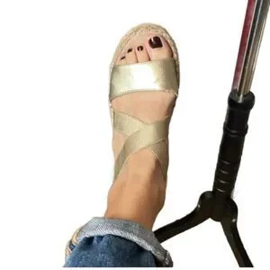 3/$20 Nine West Gold “Boardwalk” Platform Espadrille Strappy Sandals (Size: 6)