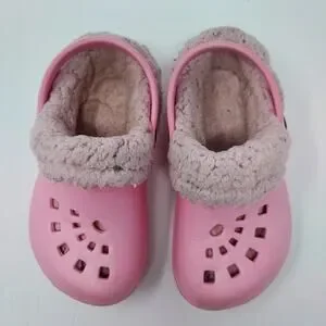 ⭐️3/$25 Dawgs Pink Clogs W/Fleece Lined Size 11/12