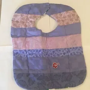 3/$25 or $12 ea. NWT Handmade Quilted Reversible Baby Bib