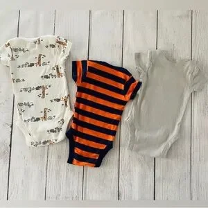 3 Gerber Cotton Infant Short Sleeve Bodysuits 0-3 Months