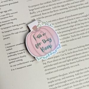 4 Pumpkin Magnetic Bookmarks Readers Book lovers Fall Autumn Pink Books Set Of 4