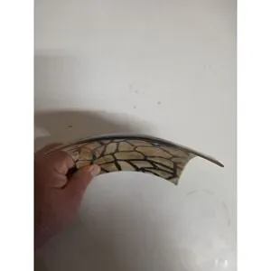 6 Inch Polished Buffalo Horn Decorative Trinket Dish Handpainted Giraffe Pattern