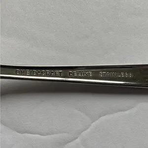 8 OneidaCraft Flight Deluxe Stainless Teaspoons Discontinued Silverware