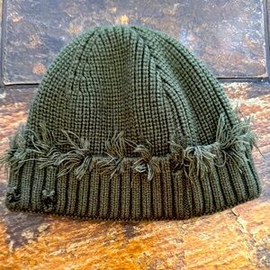 Abstract Clothing Club ❄️ Ribbed Knit Hat With Folded Brim