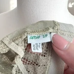 Aerie Green Lace Unlined Triangle Bralette Small Strappy No Padding Lace Bra