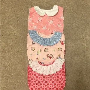 Alimrose set of 3 baby girl bibs