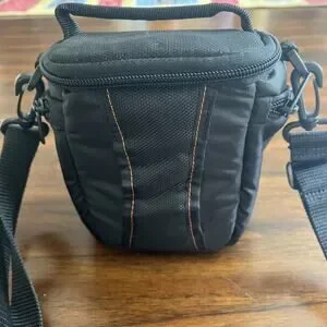 Amazon Basics Holster Camera Case Bag For DSLR Cameras Black Detachable Strap