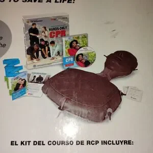 American Heart Association Hands Only CPR Kit Mini Anne Manikin DVD Lung ENG SP