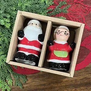 Amici Home Santa & Mrs Claus Christmas Holiday Ceramic Salt & Pepper Shakers