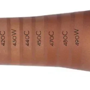 Anastasia Beverly Hills Luminous Foundation In 470C