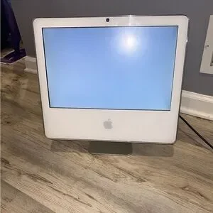 APPLE A1173 17" IMac C2D 1.8GHz 1GB RAM No HDD. "B"