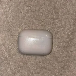 Apple AirPods Pro 1st Generation