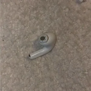 Apple AirPods Pro 1st Generation