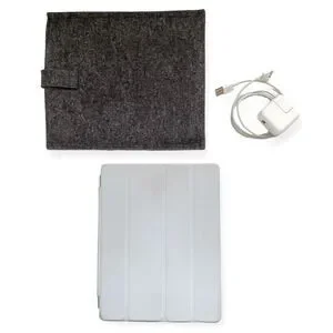 APPLE IPad W/ BONUS Accessories 2nd Generation 32GB Wi-Fi ONLY White MD329LL/A