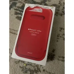 Apple IPhone 12 And 12 Pro Leather Sleeve with MagSafe Red