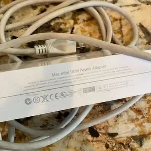 Apple Mac mini 2009