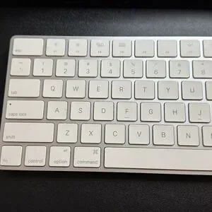 Apple Magic Keyboard Bluetooth A1644 Wireless Keyboard Tested & Working- Silver
