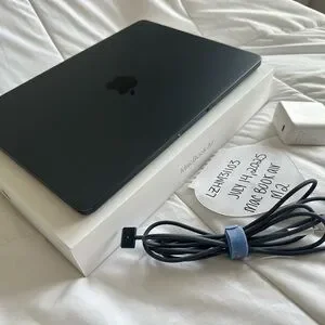Apple Midnight Laptop with Aluminum Finish and Original Power Cord