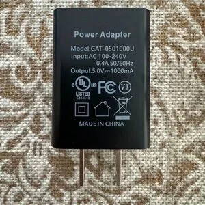 Apple USB Charging Adapters - Lot Of 6