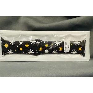 Apple Watch Band Size 42/44 (M/L) in Festive Black & Gold NEW