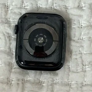 Apple Watch Series 5 GPS 44 Mm Aluminum — Dark Gray — Cosmetic Wear