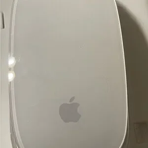 Apple White Magic Mouse