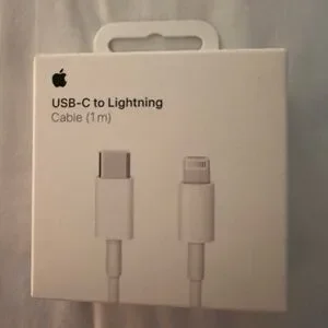 Apple White USB-C to Lightning Cable