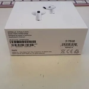 Apple Wireless Earbuds - White