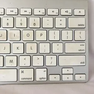 Apple Wireless Magic Keyboard Bluetooth Silver White Computer Accessory