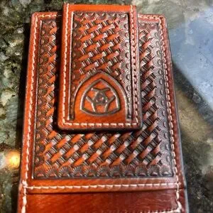 Ariat Men’s Walnut Moneyclip Wallet. EUC. Leather. Western. Cowboy