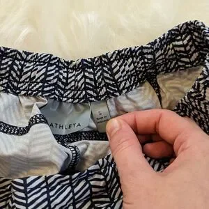 Athleta Women's Navy/Gray Print Tropic Stellar Athletic Running Shorts S Small