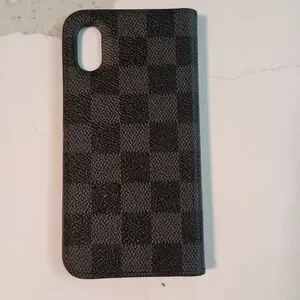 Authentic LOUIS VUITTON Damier IPhone Case Black Folio Brand New