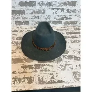 Bailey felt cowboy hat
