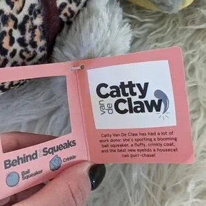 Barkbox Real Housepets "Catty Van de Claw"