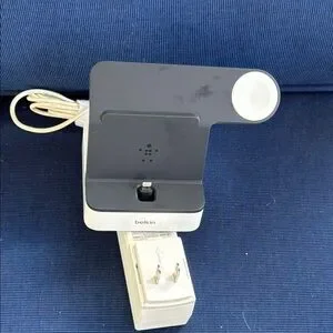 Belkin Dual-Tone Device Dock