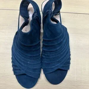Bella Vita Dayana Navy Women's Heeled Sandal Size 11 NWOT