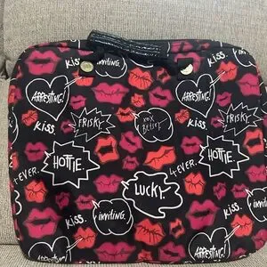 Betsey Johnson Laptop Case