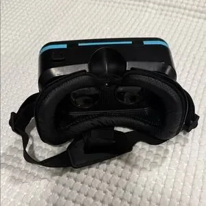 Black And Blue VR Headset