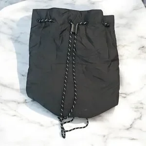 Black Drawstring Men's Bag