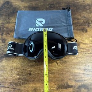 Black Ski Goggles Riordo