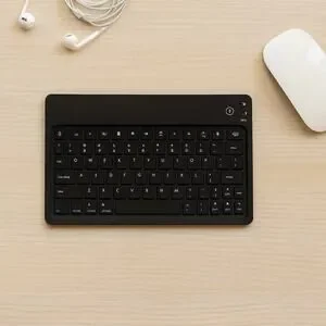 Bluetooth Capable Wireless Keyboard for Tablets