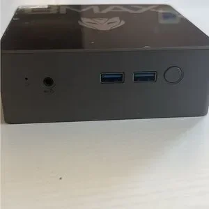 BMAX Mini Pc Black And Silver