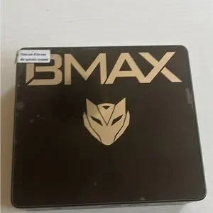 BMAX mini pc black and silver